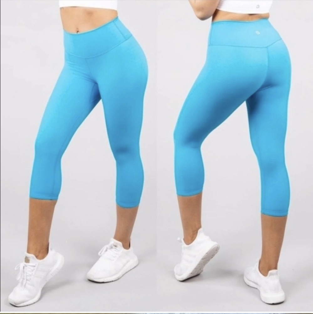 Buffbunny Hawaiian Blue Cropped Leggings XL